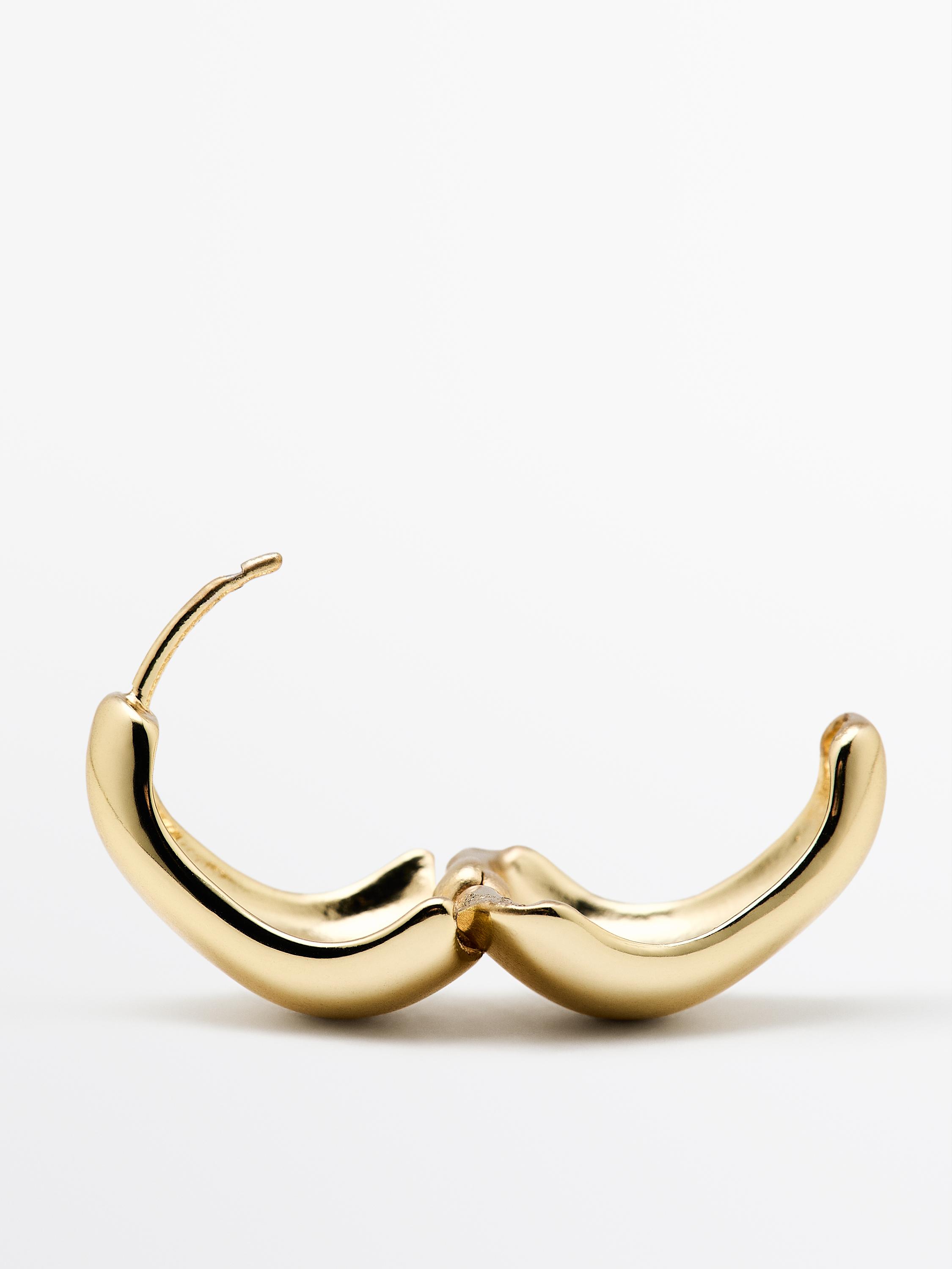 Irregular ball earrings